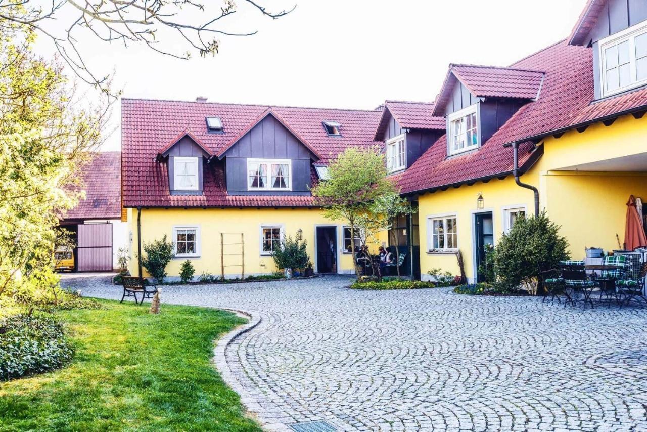 Pension Sankt Urban Sommerach Zewnętrze zdjęcie